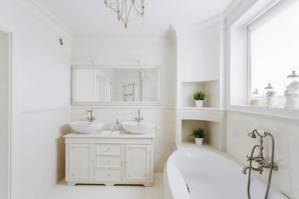 2019_bathroomdecoratingtipsandideas_img_9.png